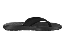 Nike Women's Celso Thong Plus Sandal
nike