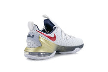 Nike LeBron XIII Low (USA)
nike