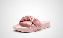 PUMA Womens Bow Slide Fenty by Rihanna
puma