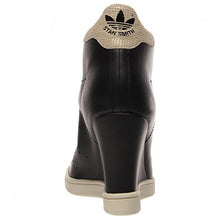 Adidas Stan Smith Up Women's Sneakers
adidas