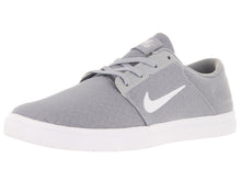 Nike Men's SB Portmore Ultralight M Skate Shoe
nike