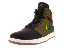 Nike Men's Air Jordan 1 Retro High Nouveau Basketball Shoe
nike