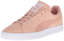 PUMA Women's Suede Classic Lo Winterized Sneaker
puma