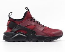 Nike Huarache Run Ultra Maroon Gym Black Running 819685-601 Men's Size 11 Rare
nike